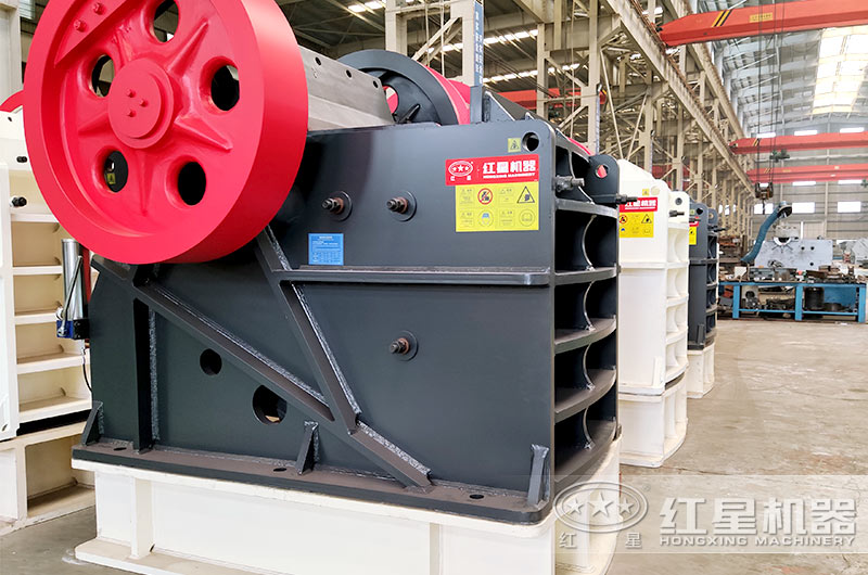 破碎出40-80mm石子用什么破碎機(jī)好？