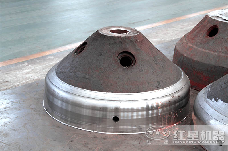 hp300圓錐破碎機每小時產(chǎn)多少噸？多少錢一臺？