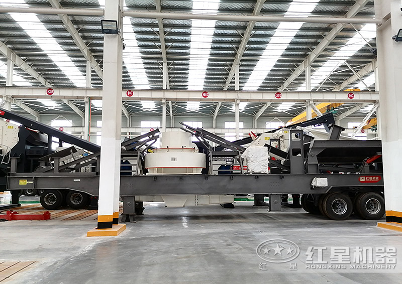 車載移動(dòng)制砂機(jī)，需要搭配半掛車頭
